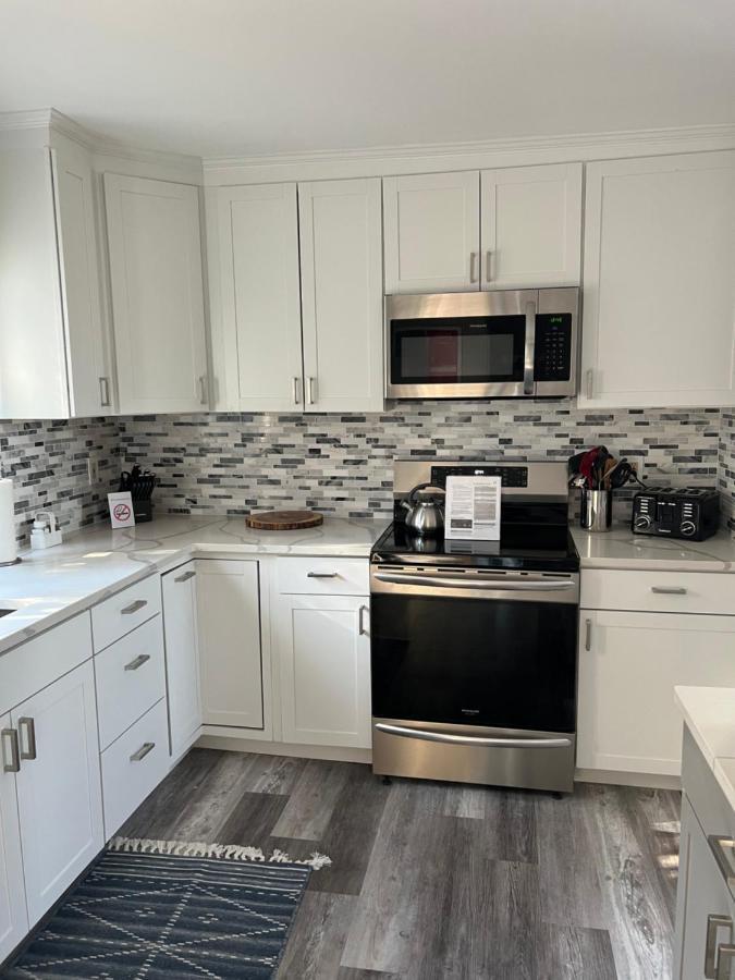 Pocono Paradise - 3 Bedroom 3 And Half Bathroom Townhouse Таннерсвілл Екстер'єр фото